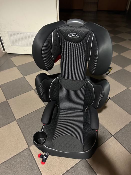 Fotelik samochodowy Graco 15-36 kg