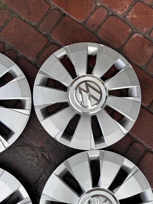 Volkswagen UP ORYGINALNE KOŁPAKI na spinki KOMPLET '15