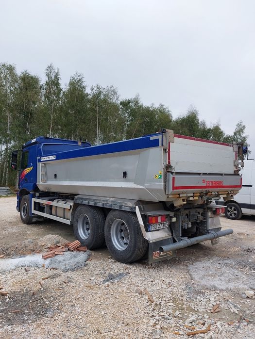 Mercedes-Benz Arocs