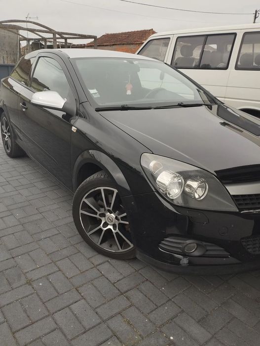 Opel Astra GTC 1.7 CDTI