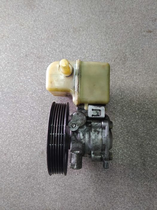 Насос гур  Mazda 6 (GG) ( 2002-2008 )  1.8 2.0