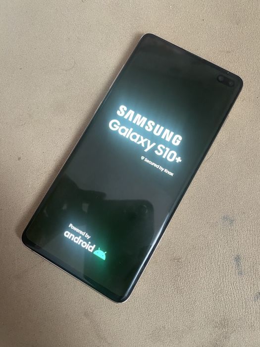 Смартфон Samsung S10+ 8\512gb