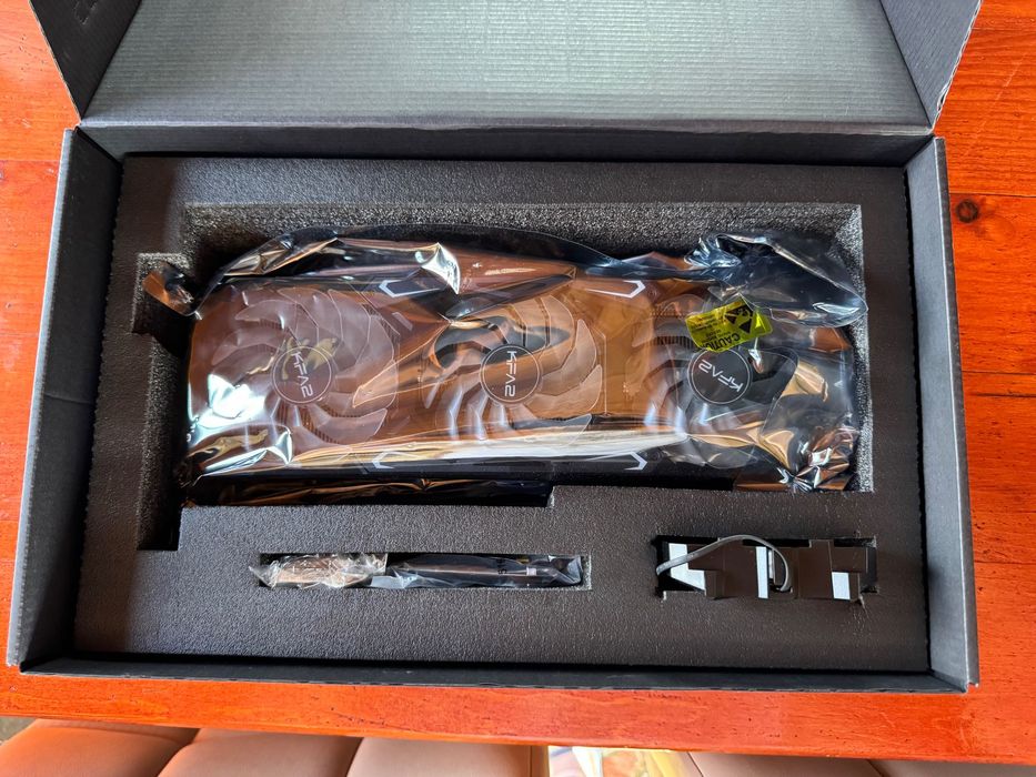 Gráfica RTX 3080 10G KFA2