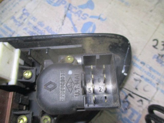 Comando / botão / interruptor multifunções RENAULT Laguna I (B56_, 556
