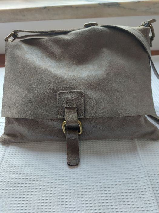Mala de Pele Genuína, made in Itália - Cinzenta.