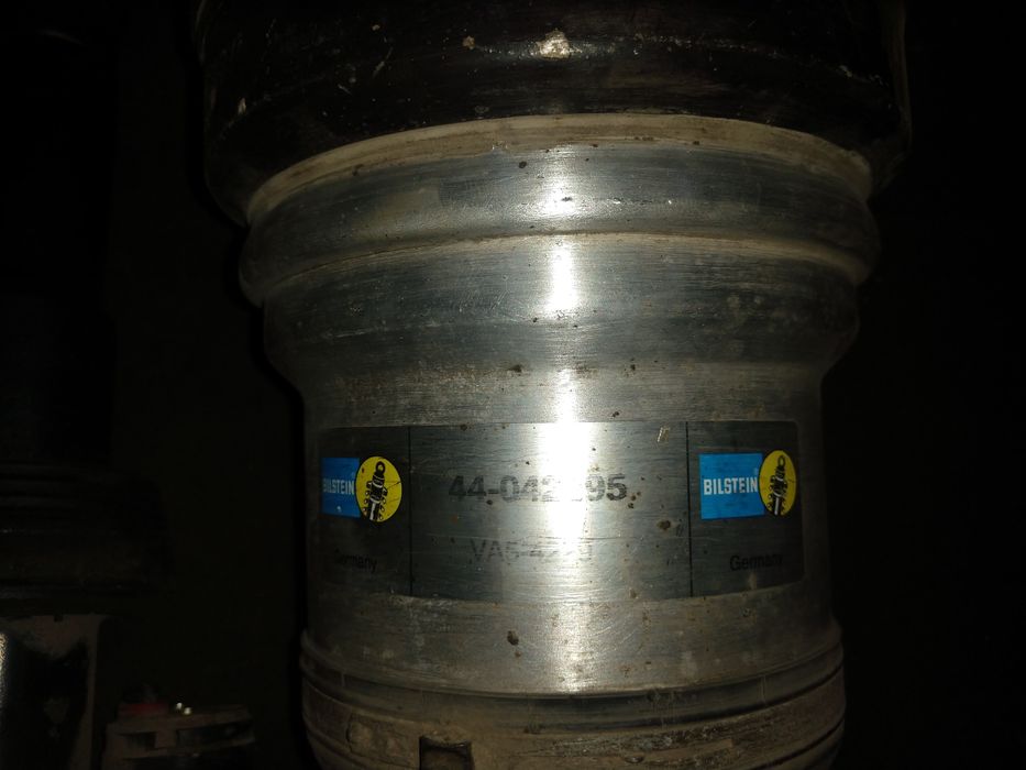 Mercedes w 220 подушка передня. Пневмо балон, пневмо стійка 221, 222