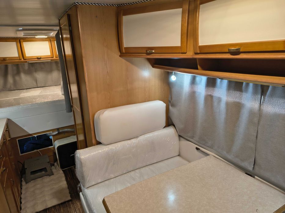 autocaravana muito bom estado  aceita retomas para facilitar negócio