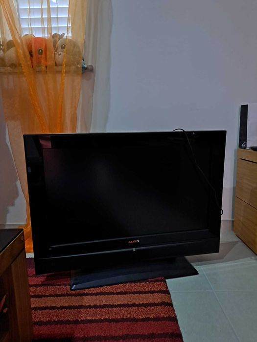 TV Sanyo CE32HW06