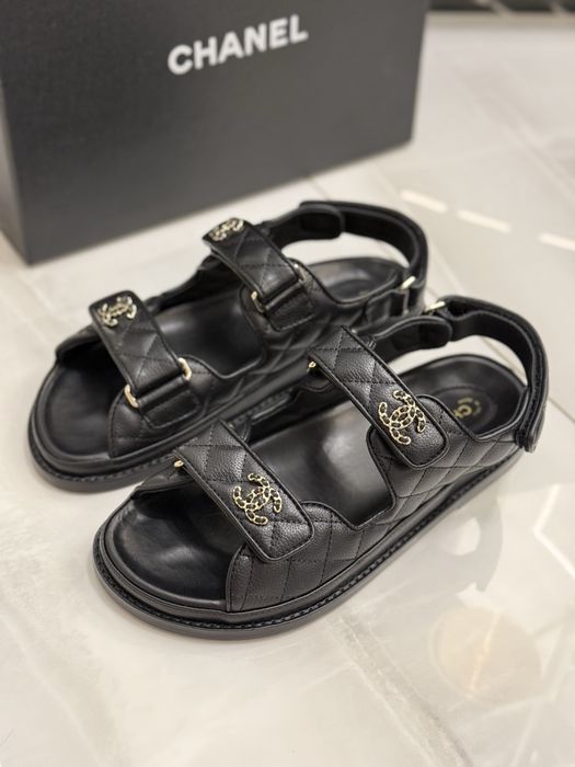 Sandały Chanel Black Caviar Leather