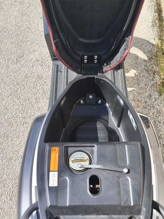 Scooter Keeway Zara 125
