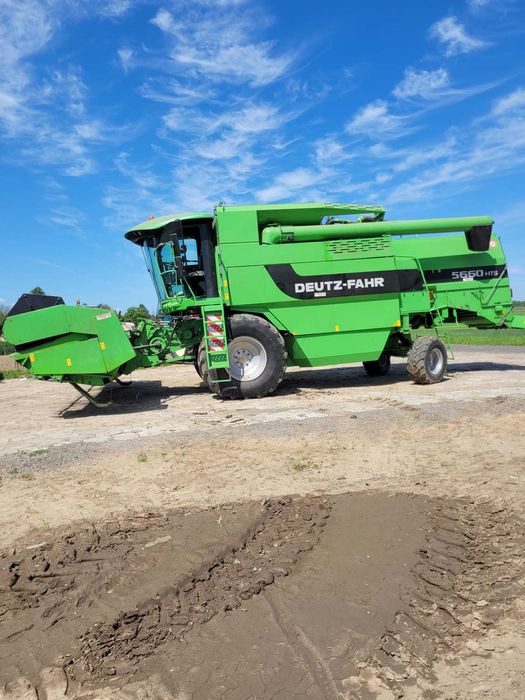 Kombajn zbożowy 5660 HTS