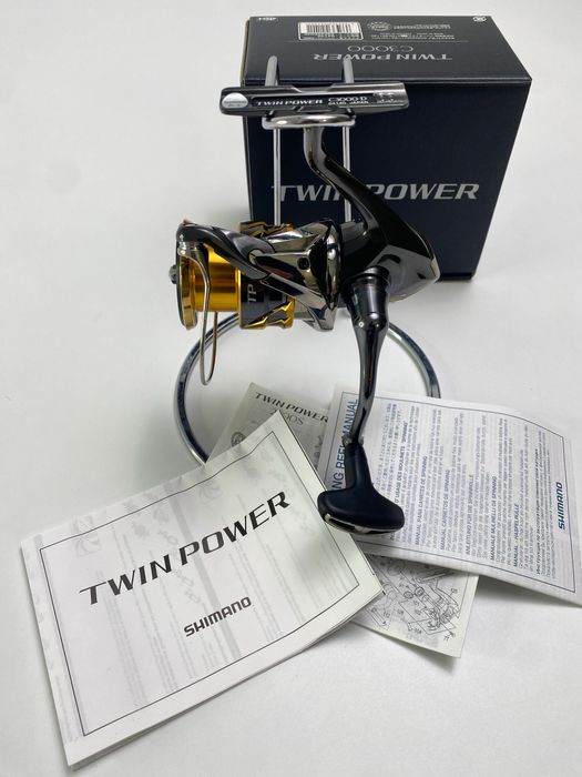 Shimano 20 twin power c3000-D