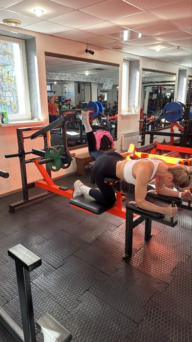 Тренажер для ягодиц