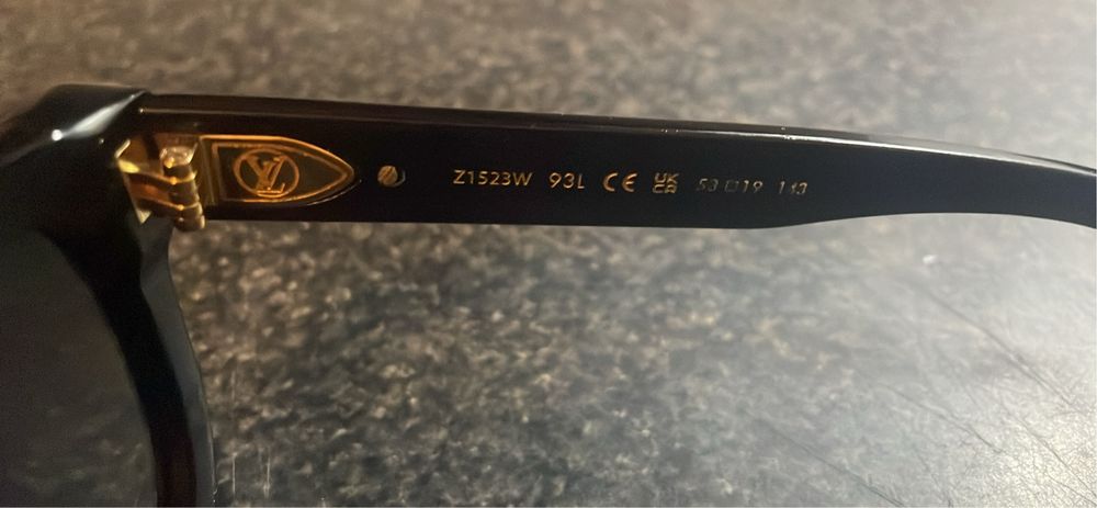 Vendo oculos louis vuitton usados uma vez originais