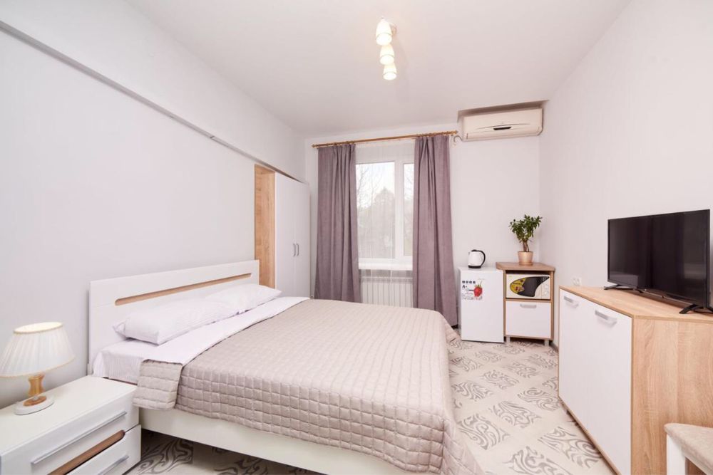 Хостел PERRON м. Південний вокзал, койко-місця та окремі кімнати люкс