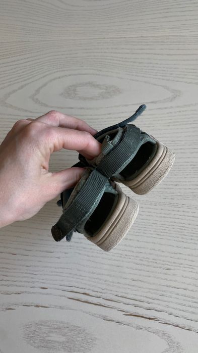 Дитячі босоніжки hm