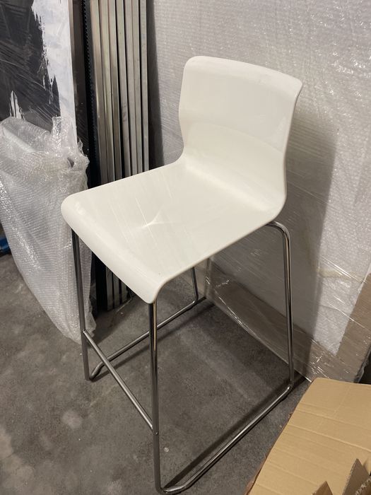 banco Glenn ikea 77cm