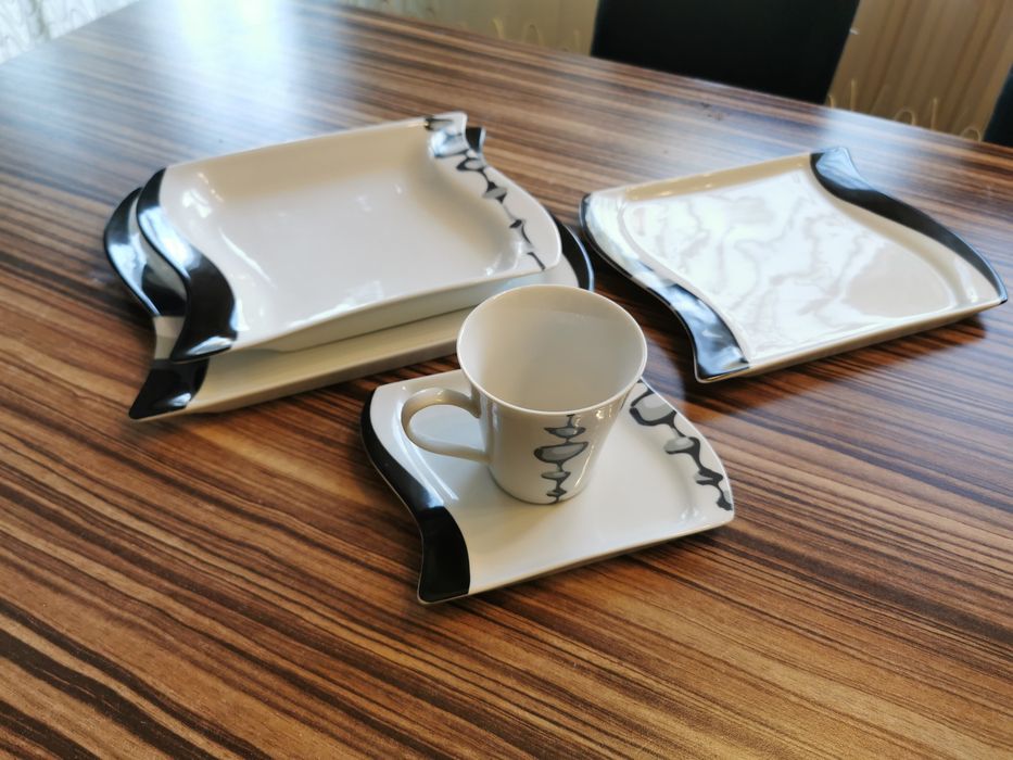 Zestaw obiadow29el. (dla 6 osób) Kwadratowe, ceramiczne.