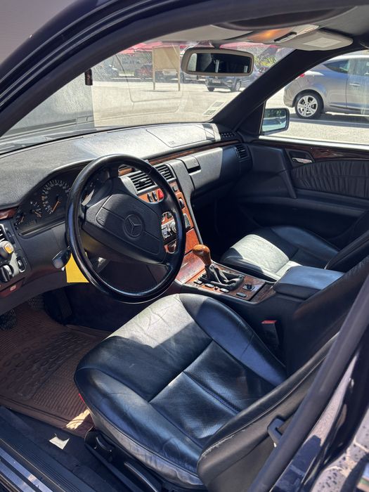 Mercedes Benz E 200 Kompressor foto 5
