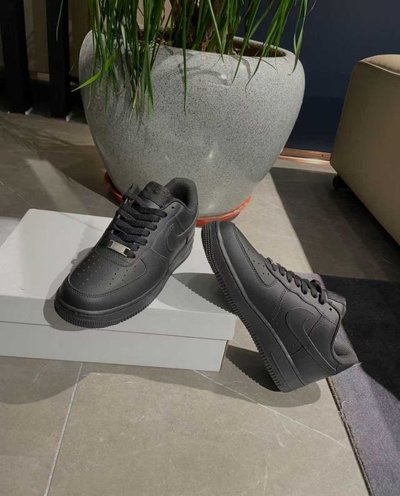 Nike_Air_Force_1_Czarny 46