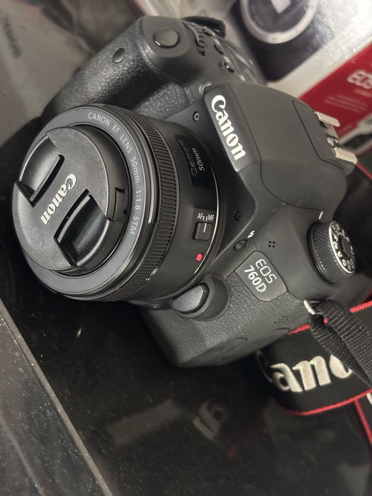 Aparat Canon EOS 760D