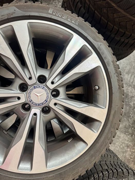 Jantes Mercedes Classe C 18" originais pneus 225/45 e 245/40