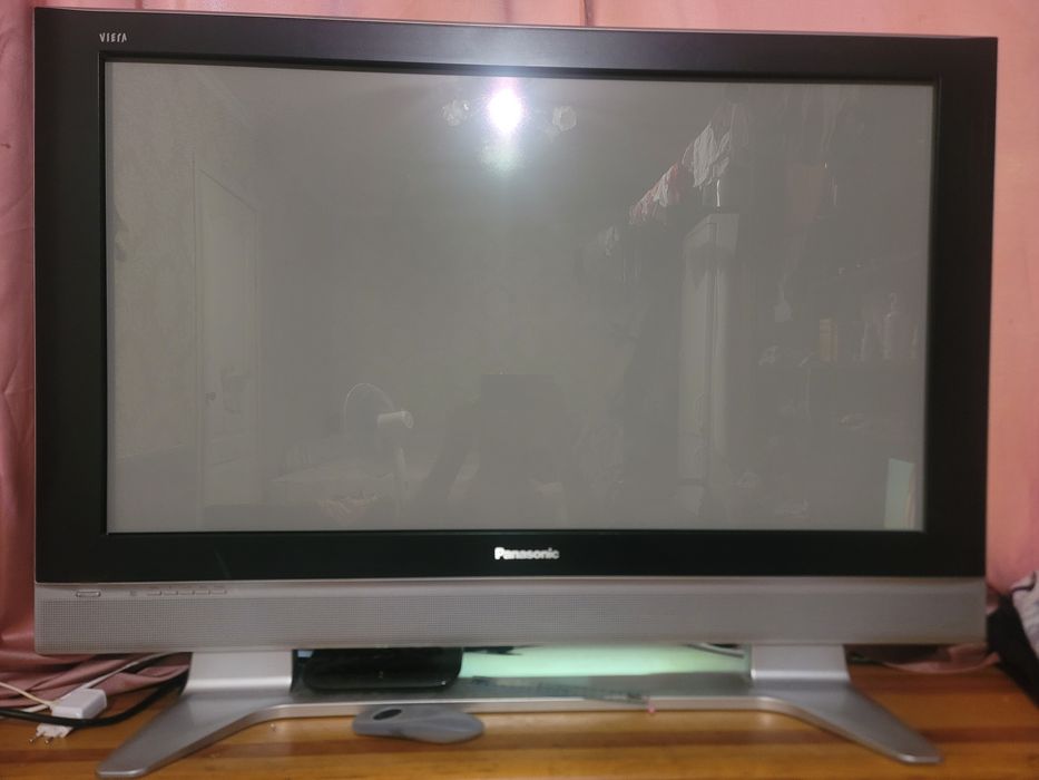 Panasonic th-42ra60e