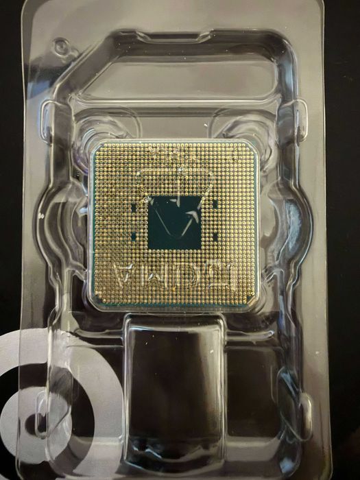 AMD Ryzen 5 2600X AM4 – stan idealny, krótko używany