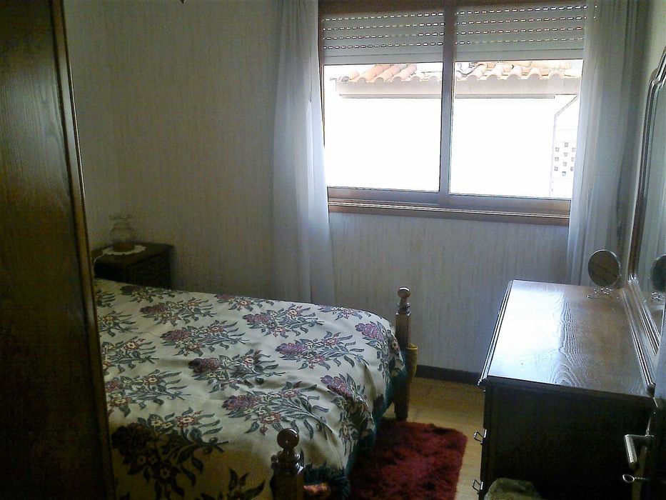 Esmoriz (Praia) - Aluga-se quarto individual