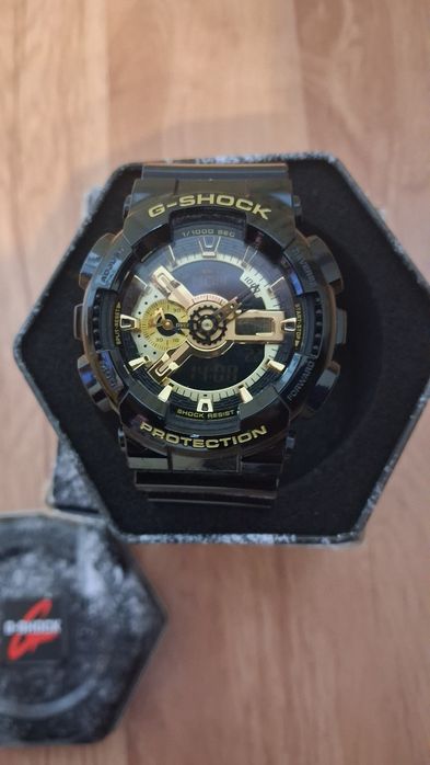 Casio G-shock GA-110GB-1AER czarno-zloty zegarek meski