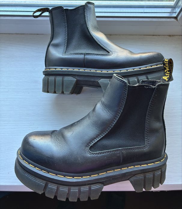 Жіночі черевики Dr. Martens, розмір 39