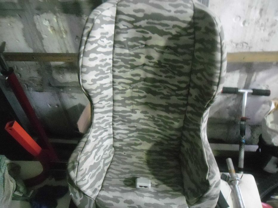 sprzedam fotelik dla dziecka solidny