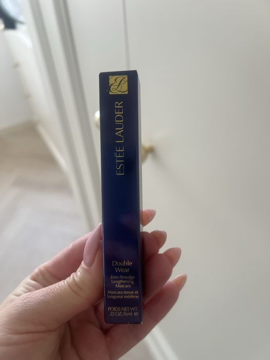 Este Lauder tusz do rzęs Double Wear Zero-Smudge czarny