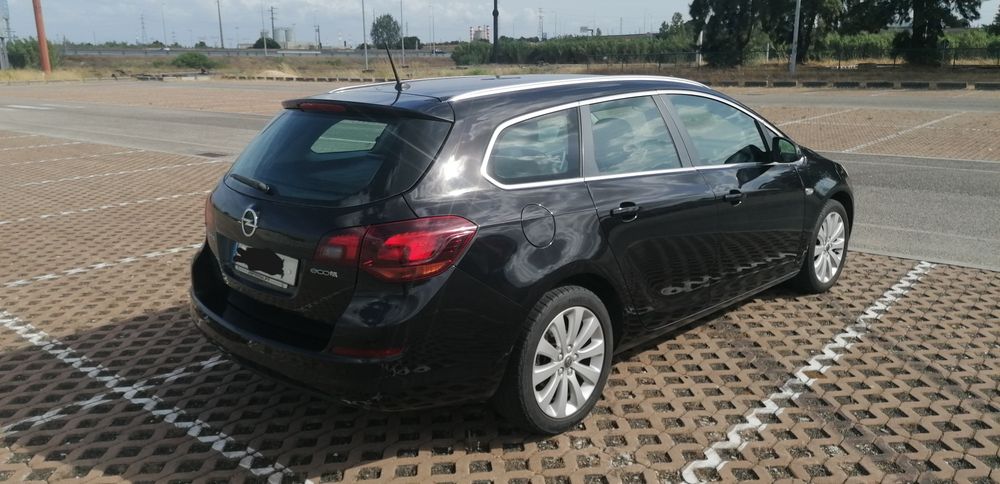 Astra j sport toure 1.3 ecoflex 2011