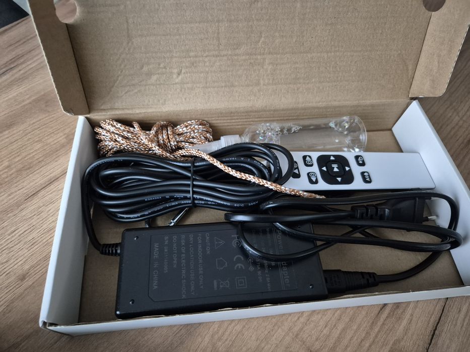 Inteligenty robot do mycia okien szyb luster