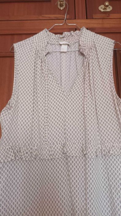 Vestido bege da H&M