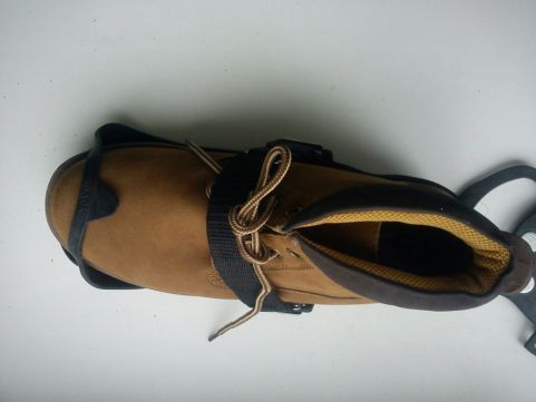 Ледоступы, снегоходы острые шипы