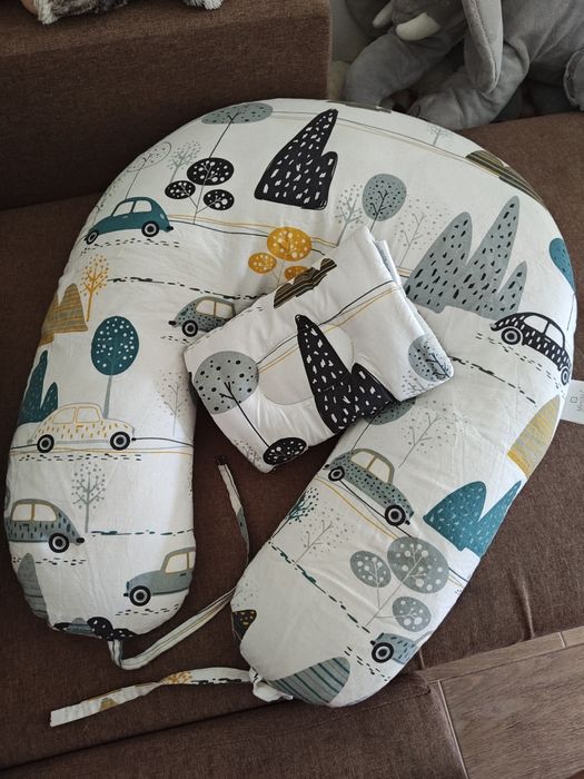 Poduszka do karmienia oraz mufka do karmienia