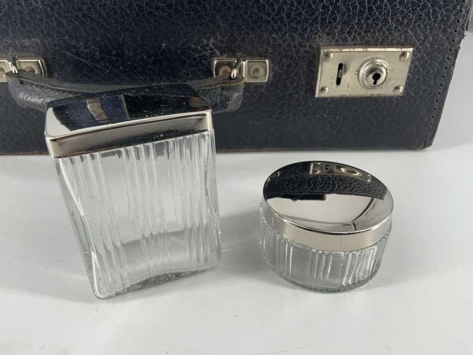 Estojo Beleza Homem / Cavalheiro Antigo Vintage