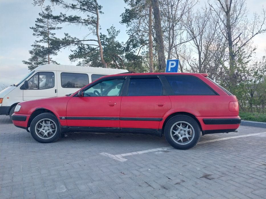 Продам Audi 100c4