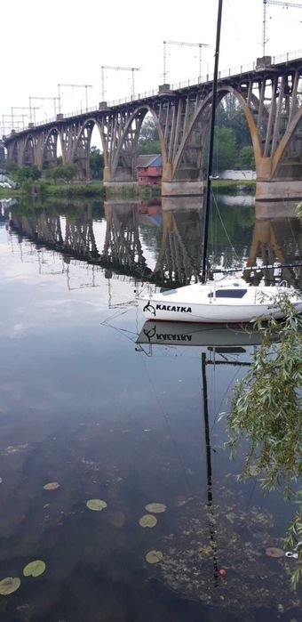 Продам парусно спортивную яхту