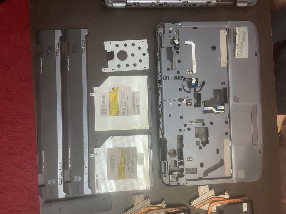 Acer aspire 5542 запчастини динаміки корпус