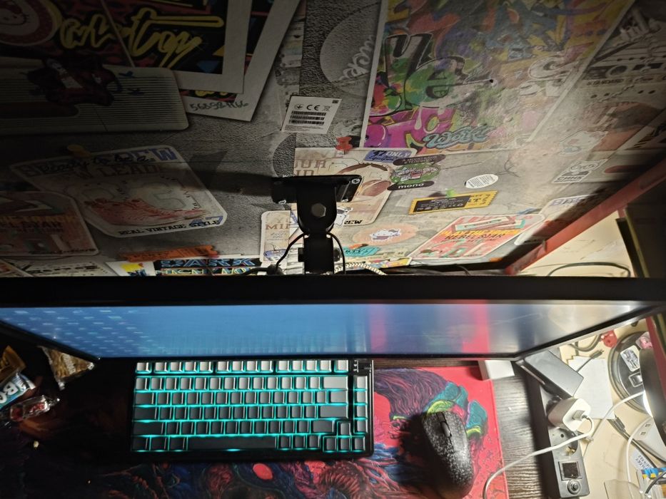 Монитор LG 60герц 22дюйма