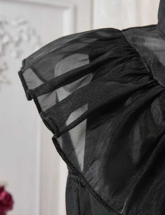 Nowy strój Wednesday Addams, r. 122/128 Halloween przebranie