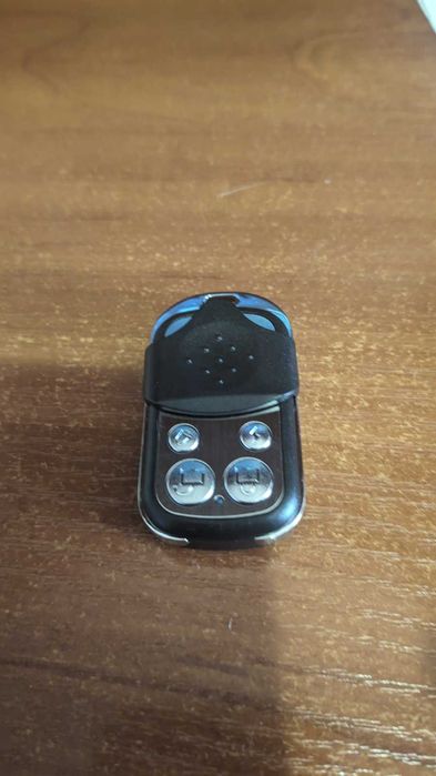 Універсальний пульт для ворот шлагбаума, брелок воріт