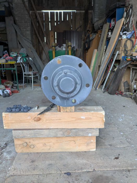 Sprzedam oś do przyczepy