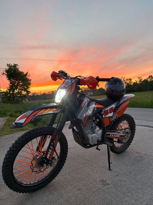 TITAN 300cc 2026r • 5mth • LED • Dużo dodatków • Jak nowy
