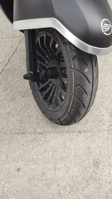 Moto em estado de zera