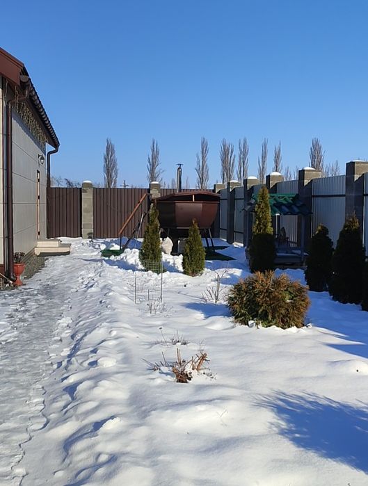 Затишний котедж з чаном біля термалів Косино та Берегово