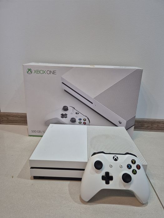Konsola Xbox One S  stan bardzo dobry naped